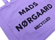 Mads Nørgaard mulepose weekend Altea paisley purple